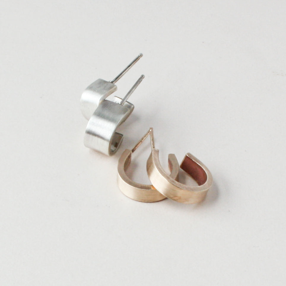 December 5th, Saturday-Metalsmithing Workshop| Ear Huggers